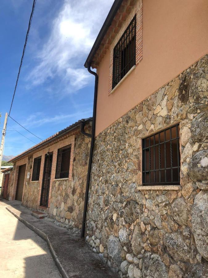 El Huerto De Lino Villa Candeleda Luaran gambar